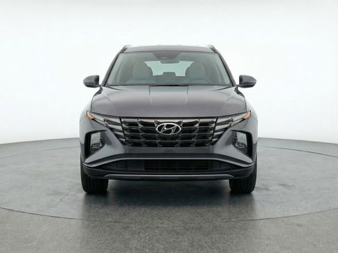Used 2025 Hyundai Tucson SEL image 2