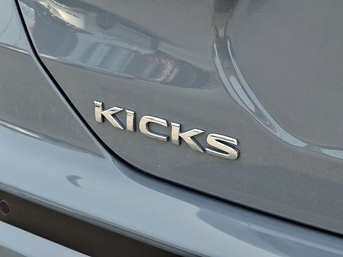 Certified 2024 Nissan Kicks SV image 30