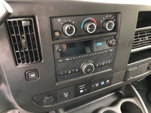 Used 2021 Chevrolet Express 2500 Extended w/ Driver Convenience Package image 26