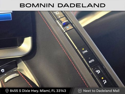 Used 2025 Chevrolet Corvette Z06 image 17
