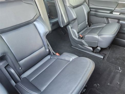 Used 2025 Ford Expedition Platinum w/ Stealth Appearance Package image 30