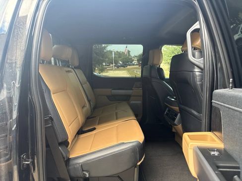 Used 2025 Ford F450 Lariat w/ Lariat Ultimate Package AWD/4WD image 11