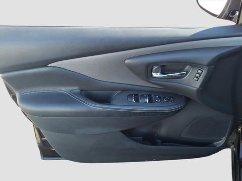 Used 2022 Nissan Murano SL w/ SL Moonroof Package image 19