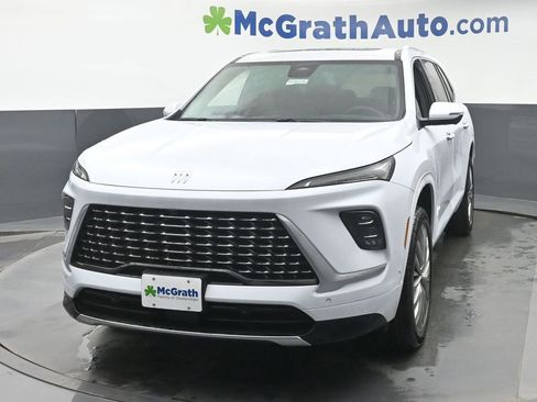 New 2026 Buick Enclave Avenir w/ Super Cruise Package image 6