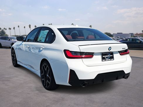 New 2026 BMW 330i Sedan w/ M Sport Package image 7