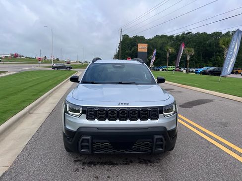 New 2026 Jeep Cherokee Laredo AWD/4WD image 11