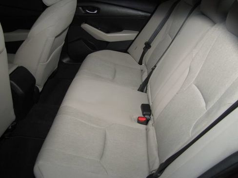 Certified 2023 Honda Accord EX image 12