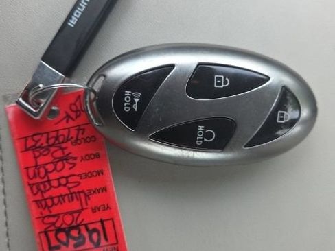 Used 2025 Hyundai Sonata SEL FWD image 48