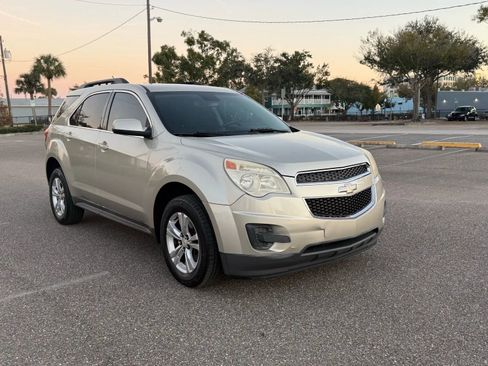 Used 2013 Chevrolet Equinox LT w/ Driver Convenience Package image 4