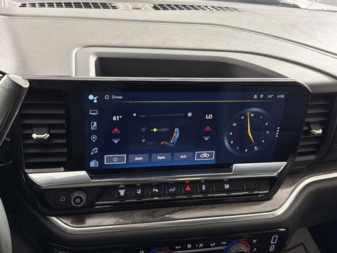 Used 2025 Chevrolet Silverado 3500 LTZ w/ LTZ Plus Package image 21