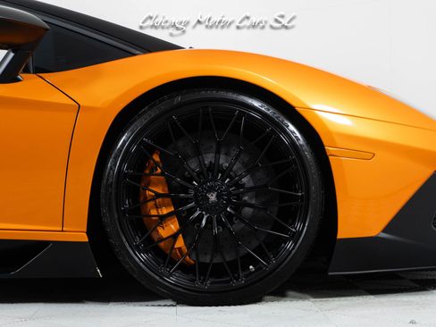Used 2017 Lamborghini Aventador LP 750-4 Superveloce AWD/4WD image 11