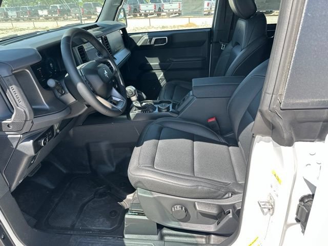 New 2026 Ford Bronco Big Bend w/ Black Diamond Package AWD/4WD image 2