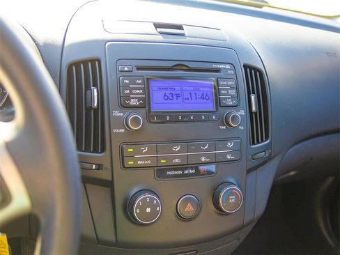 Used 2012 Hyundai Elantra GLS w/ Preferred Pkg image 27