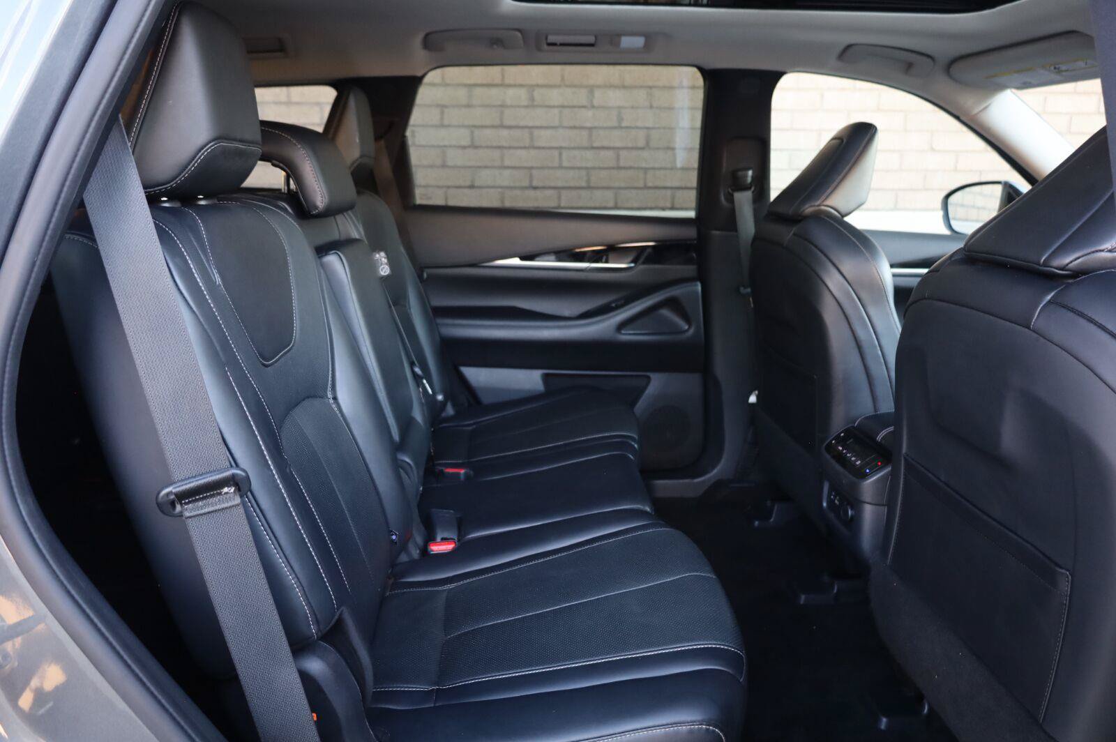Used 2023 INFINITI QX60 Pure FWD image 28