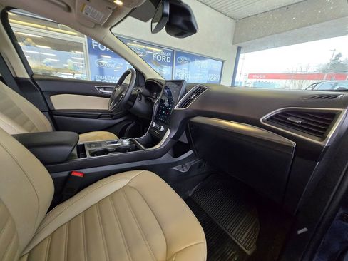 Used 2022 Ford Edge SEL w/ Convenience Package image 26