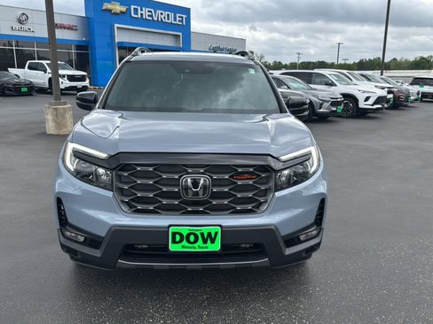 Used 2024 Honda Passport TrailSport image 6
