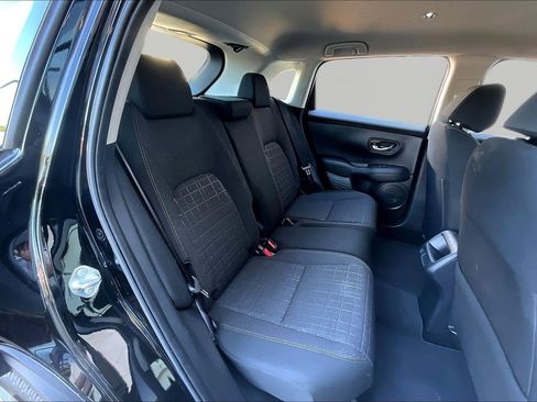 Used 2024 Honda HR-V LX image 23