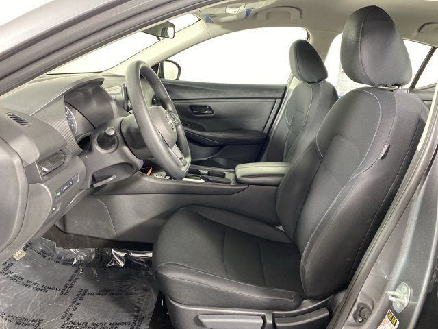 Used 2024 Nissan Sentra S FWD image 13