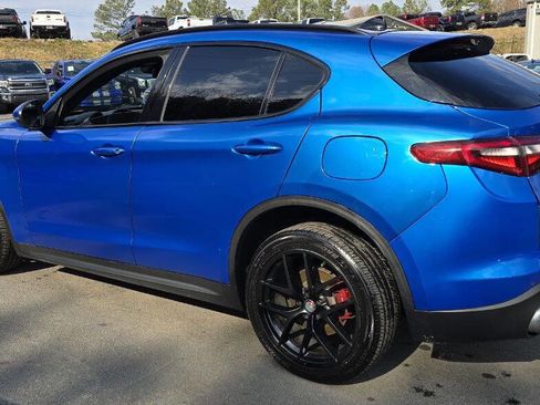 Used 2018 Alfa Romeo Stelvio Ti Sport image 9