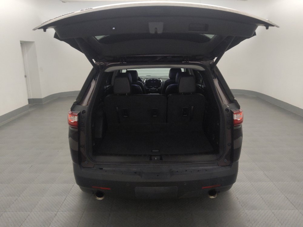 Used 2020 Chevrolet Traverse LT w/ LPO, Floor Liner Package AWD/4WD image 29