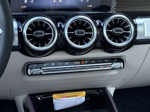 Certified 2026 Mercedes-Benz GLB 250 image 41