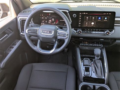 New 2026 GMC Canyon Elevation w/ Convenience Package image 16