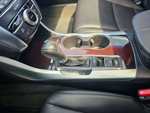 Used 2015 Acura TLX FWD image 28