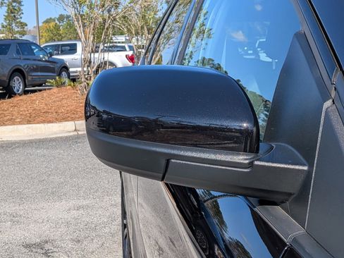 Certified 2024 Ford Edge ST-Line image 13