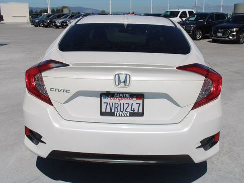 Used 2016 Honda Civic EX-T image 4