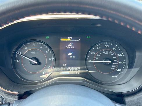 Used 2020 Subaru Crosstrek 2.0i Premium w/ Moonroof Package 2 AWD/4WD image 35