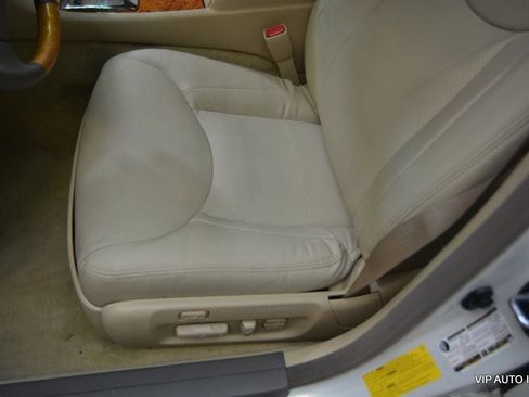 Used 2004 Lexus LS 430 image 17