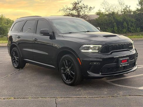 Used 2023 Dodge Durango R/T AWD/4WD image 3