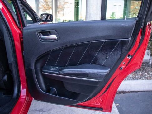 Used 2016 Dodge Charger R/T image 24