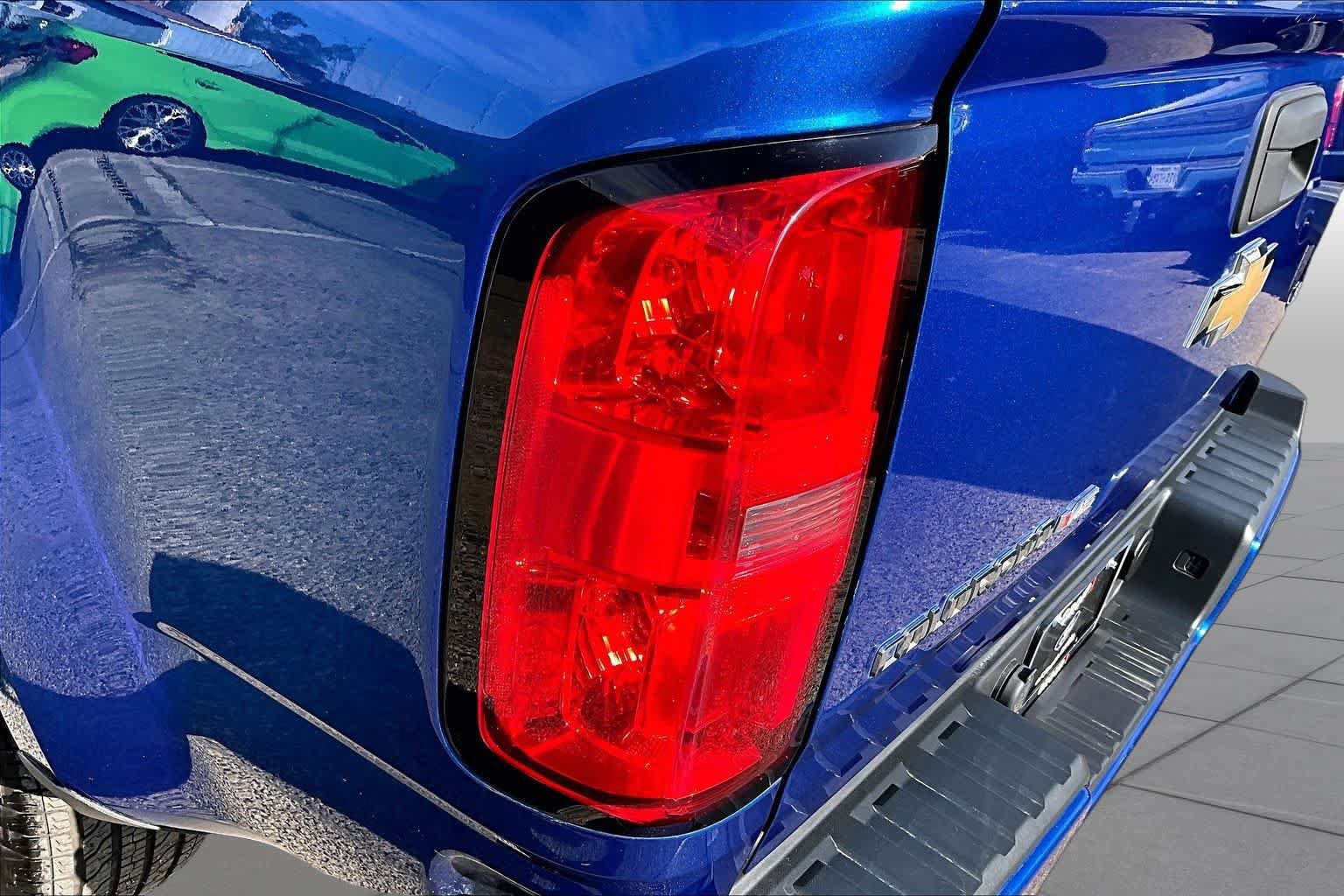 Used 2018 Chevrolet Colorado LT w/ LT Convenience Package RWD image 30