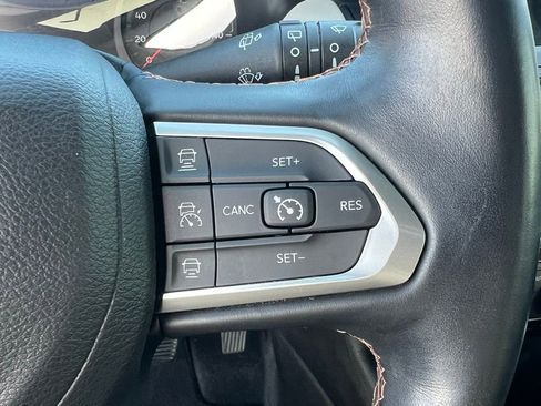 Used 2022 Jeep Compass Limited AWD/4WD image 28