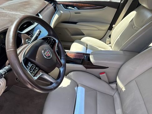Used 2014 Cadillac XTS Premium FWD image 18
