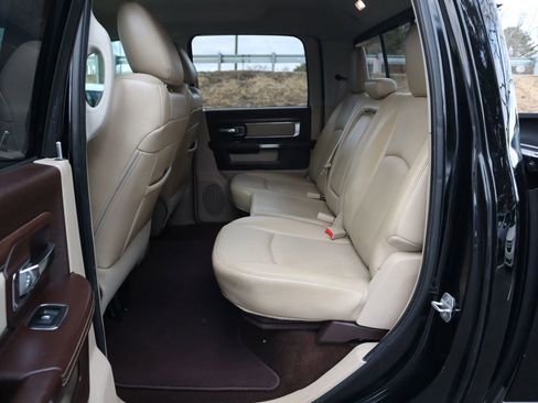 Used 2014 RAM 1500 Laramie w/ Convenience Group image 12