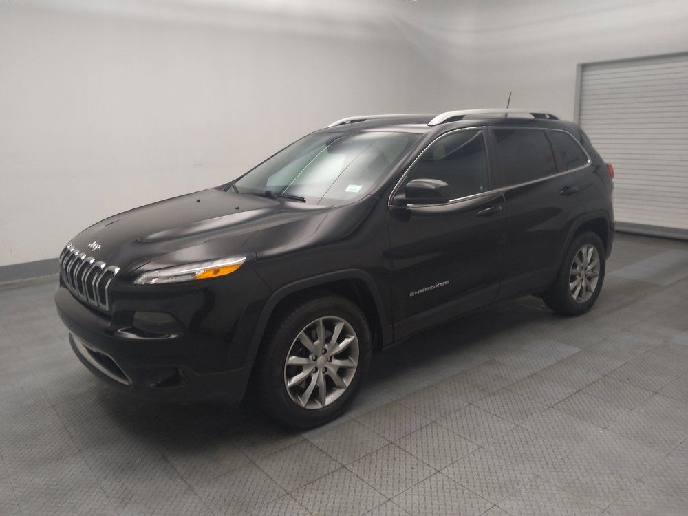 Used 2018 Jeep Cherokee Limited AWD/4WD image 2