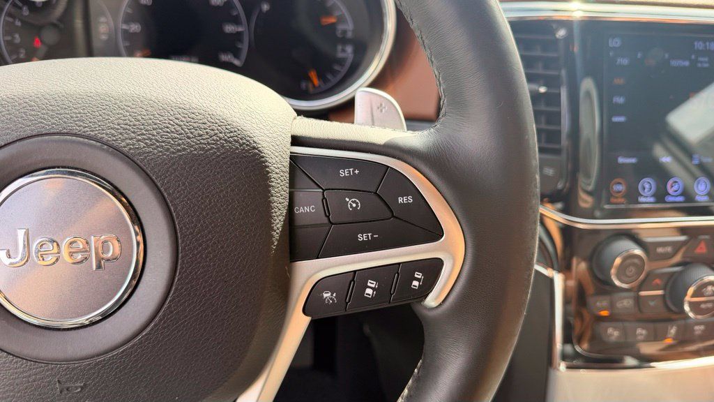 Certified 2019 Jeep Grand Cherokee Summit w/ Platinum Series Group AWD/4WD image 10