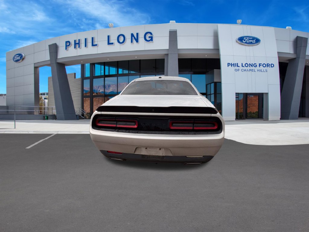 Used 2020 Dodge Challenger SXT w/ Blacktop Package RWD image 4