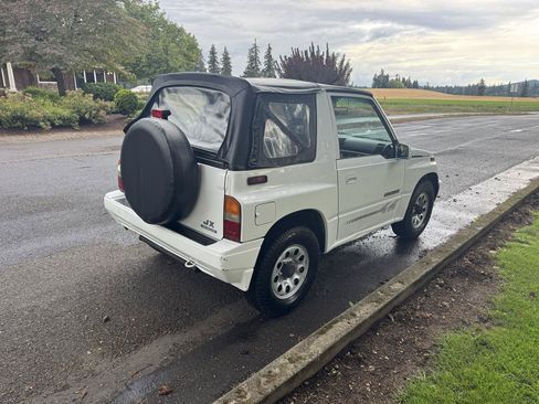 Used 1995 Suzuki Sidekick JX AWD/4WD image 5