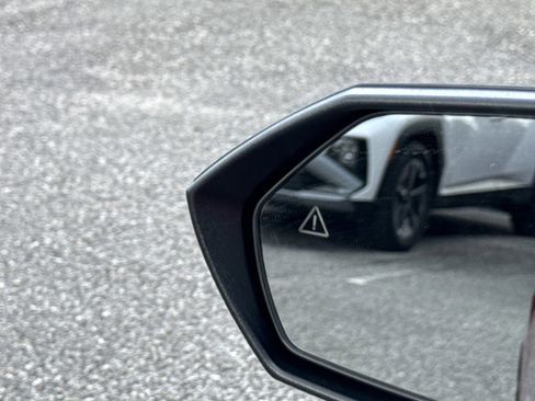 Certified 2025 Hyundai Elantra Sport image 17