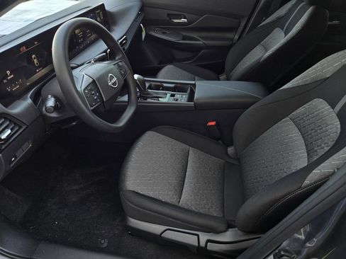 New 2026 Nissan Sentra SV image 17