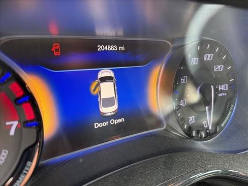 Used 2015 Chrysler 200 S w/ Navigation & Sound Group I image 4