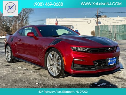 Used 2022 Chevrolet Camaro SS w/ Design Package 2 image 5