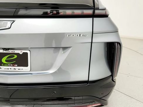 Used 2024 Cadillac Lyriq Sport AWD/4WD image 28