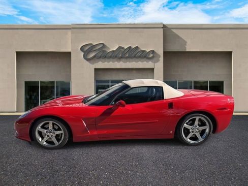 Used 2007 Chevrolet Corvette Convertible w/ Preferred Equipment Group image 8