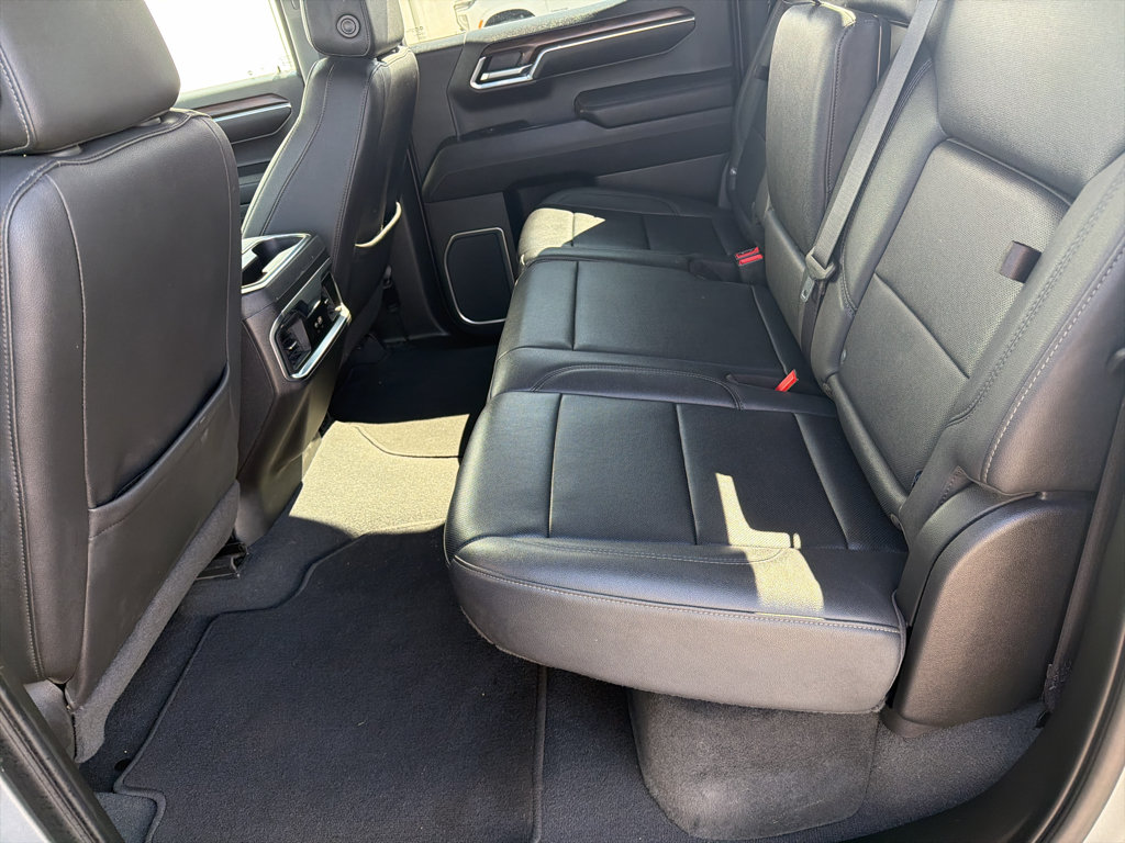 Used 2023 GMC Sierra 1500 SLT w/ SLT Premium Package AWD/4WD image 22