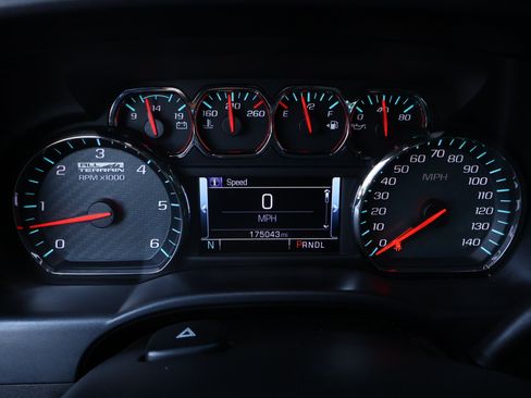 Used 2018 GMC Sierra 1500 SLT AWD/4WD image 18