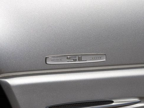 Used 2002 Mercedes-Benz SL 500 image 6